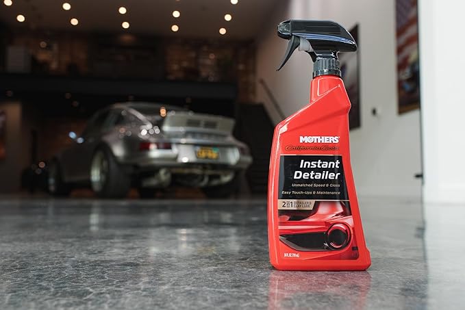 Mothers California Gold Instant Detailer, 24 oz. – Removes Smudges, Dust & Fingerprints, Boosts Gloss & Slickness, Lubrication for Clar Bars, Quick Touch-ups & Maintenance Between Washes (08224)