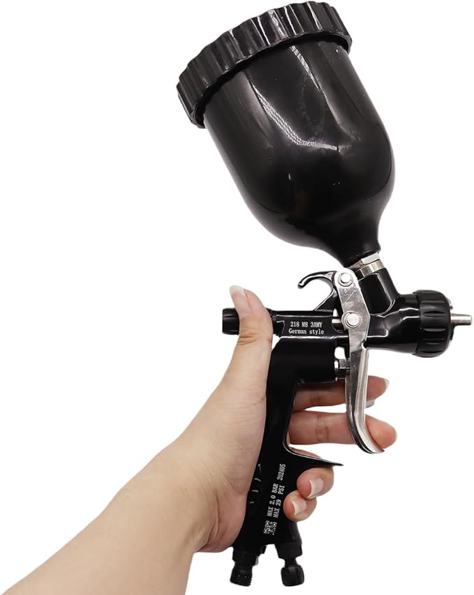 HVLP Air Spray Gun with 1.3/1.7 mm Nozzles, Gravity Feed Spray Paint Gun with 400/600ml Cup, Professional Automotive Spray Gun Kit, Spray for Car Paint, Furniture, Primers, Varnishes and Top Coats