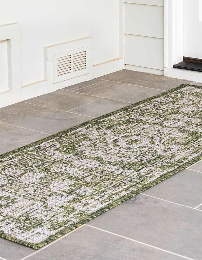 Unique Loom Outdoor Traditional Collection Area Rug - Timeworn (2' 7" x 10' Runner Green/Ivory)