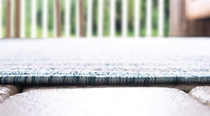 Unique Loom Outdoor Traditional Collection Area Rug - Timeworn (4' 1" x 6' 1" Rectangle, Light Aqua/ Gray)