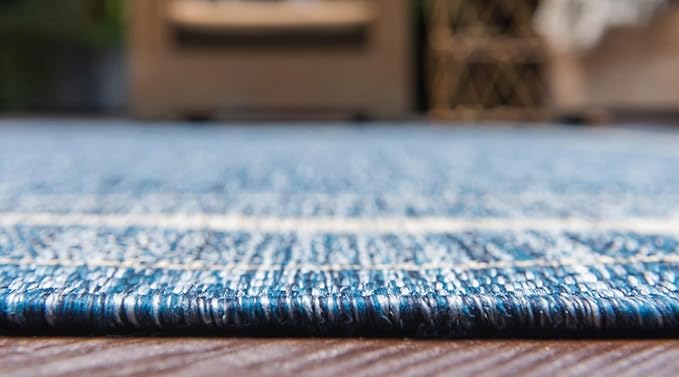 Unique Loom Outdoor Border Collection Area Rug - Soft Border (10' x 14' 1" Rectangle, Blue/ Ivory)