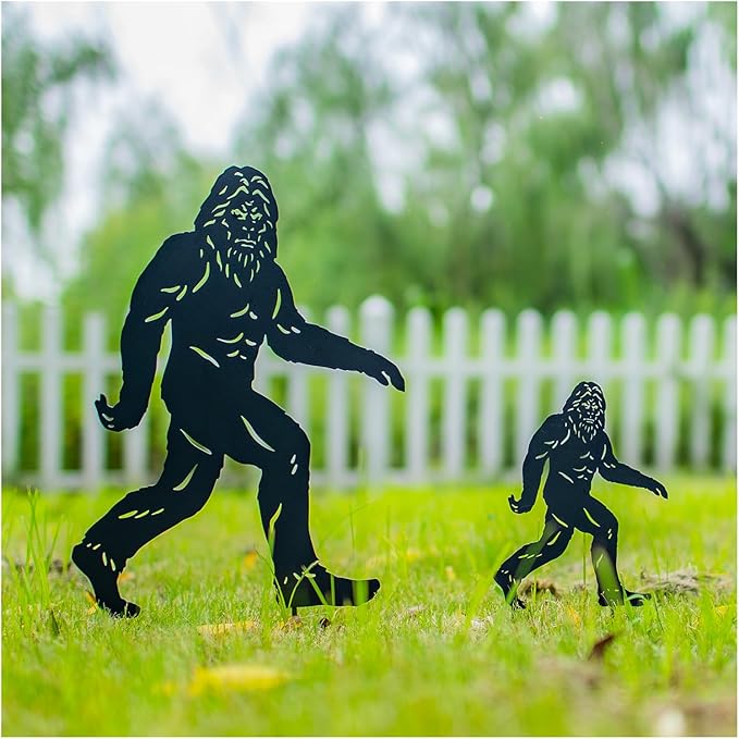 15.8 inch Bigfoot Outdoor Decor Big Foot Sasquatch Gifts for Men/Dad/Women Metal Bigfoot Silhouette Statues for Yard Decor, Garden Decor, Yard Art, Forests, Yard Display, Lawn Decorations