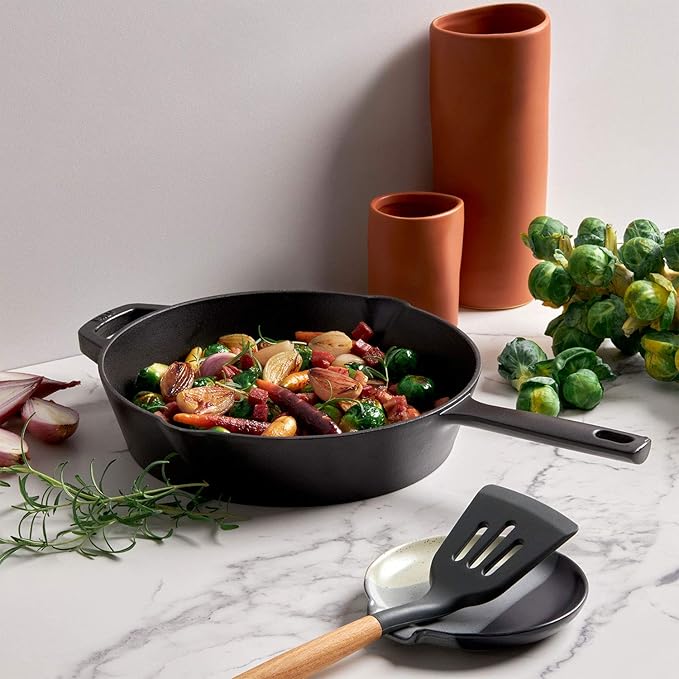 Milo by Kana 10-Inch Enameled Cast Iron Skillet | Nonstick Pre-Seasoned Cast Iron Grill Pan | Oven Proof and Dishwasher Safe | Cast Iron Cookware (Black)