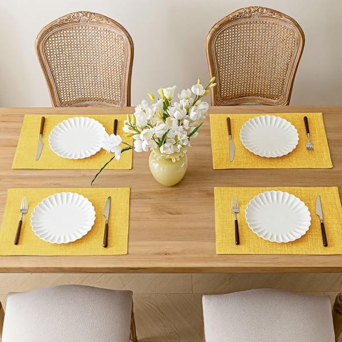 Placemats Set of 4, Bilayer Thickened Linen Place Mats Heat Resistant Machine Washable Wrinkle Free Carefully Selected Polyester Mats for Kitchen/Dining/Coffee Table (Yellow)