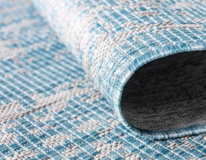 Unique Loom Outdoor Traditional Collection Area Rug - Timeworn (4' 1" Round, Light Aqua/ Gray)