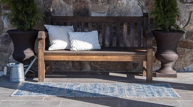 Unique Loom Outdoor Traditional Collection Area Rug - Timeworn (2' x 6' 1" Runner, Blue/ Gray)