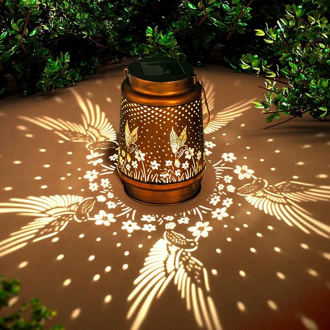 Christmas Gifts for Women, Hummingbird Birthday Gifts for Women Mom Grandma Solar Lanterns Outdoor Waterproof Garden Decor Hanging LED Decorative Light for Patio Yard Lawn Front Porch Gardening Gifts