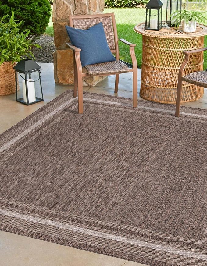 Unique Loom Outdoor Border Collection Area Rug - Soft Border (6' 1" Square Brown/Ivory)