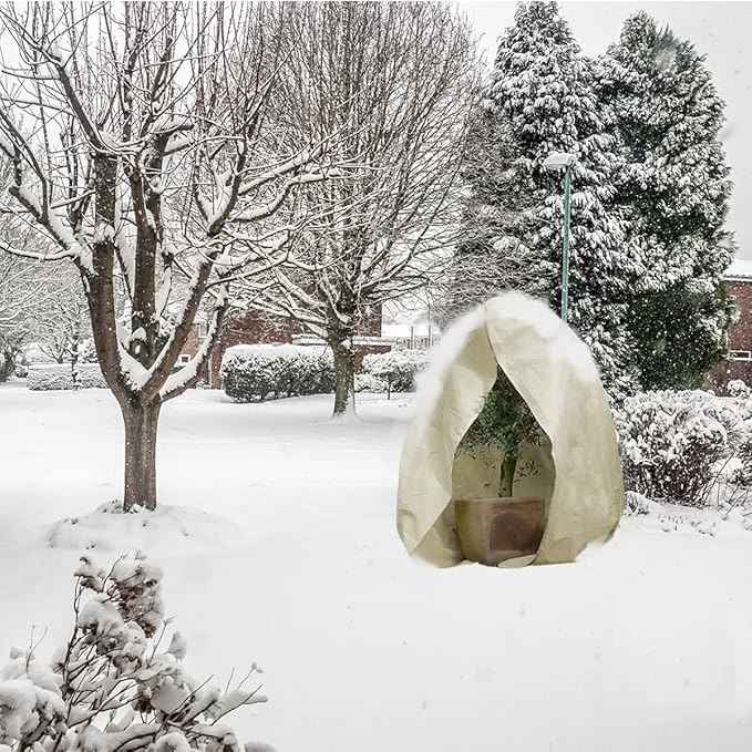 gardtree Thicker Plant Frost Protection Covers 31.5" x 47.2" 3 Packs, 2.4oz/yd² Winter Cold Weather Garden Tree Covers Freeze Protection Wrap with Zipper Drawstring for Fruit Tree Shrub Potted Plants