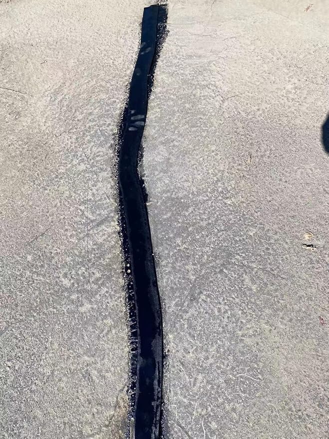 Premium Asphalt Tarmac Parking lot Joint and Crack Sealer Repair Hot-Filler II 50 FT Long (3mm Thick) (1.2in)