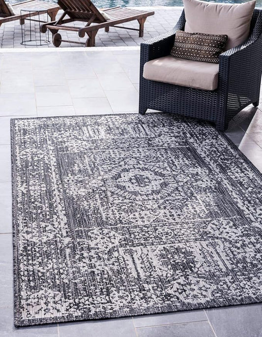 Unique Loom Outdoor Traditional Collection Area Rug - Timeworn (5' 1" x 8' Rectangle Charcoal Gray/Gray)