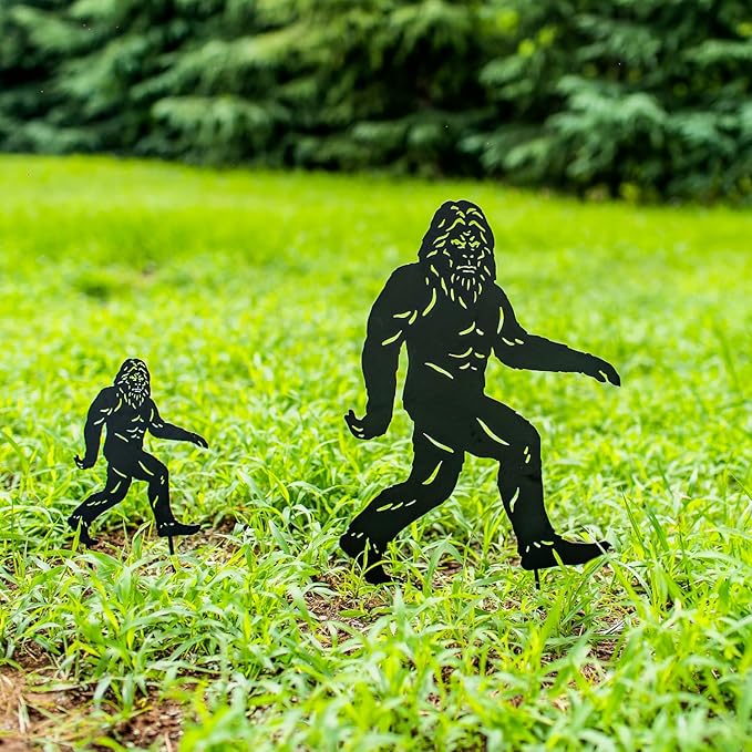 15.8 inch Bigfoot Outdoor Decor Big Foot Sasquatch Gifts for Men/Dad/Women Metal Bigfoot Silhouette Statues for Yard Decor, Garden Decor, Yard Art, Forests, Yard Display, Lawn Decorations