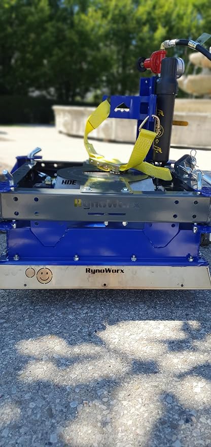 Asphalt Kingdom Infrared Asphalt Heater - R3 for Small to Medium Asphalt Repair - Patching for Driveways, Pavement, Parking Lots, and more - 45 PSI - 75,000 BTU, Blue