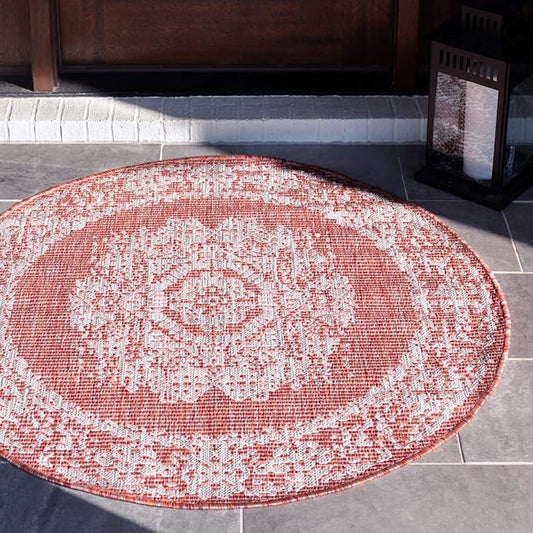 Unique Loom Outdoor Traditional Collection Area Rug - Timeworn (4' 1" Round, Rust Red/ Gray)