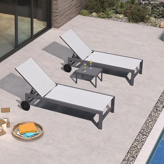 PURPLE LEAF Outdoor Lounge Chair Set for 2 Patio Chaise Lounger with Aluminum Frame and Wheels All-Weather Pool Lounge Chairs for Outside Garden Yard Poolside Table Included, White