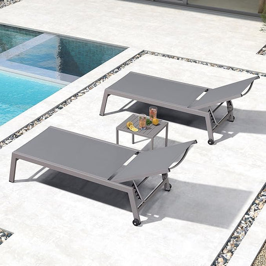PURPLE LEAF Outdoor Chaise Lounge Set for 2 Oversized Pool Lounge Chairs with Easy-to-Move Wheels and Adjustable Backrest Extra Large Patio Loungers for Poolside Deck Beach Yard Table Included, Grey