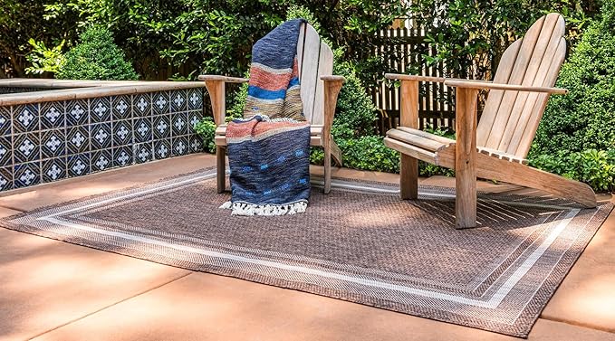 Unique Loom Outdoor Border Collection Area Rug - Soft Border (9' x 12' Rectangle, Brown/ Ivory)