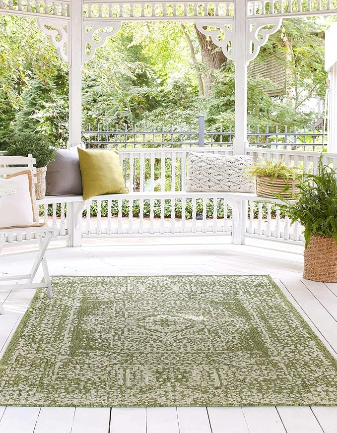 Unique Loom Outdoor Traditional Collection Area Rug - Timeworn (7' 10" x 10' Rectangle Green/Ivory)