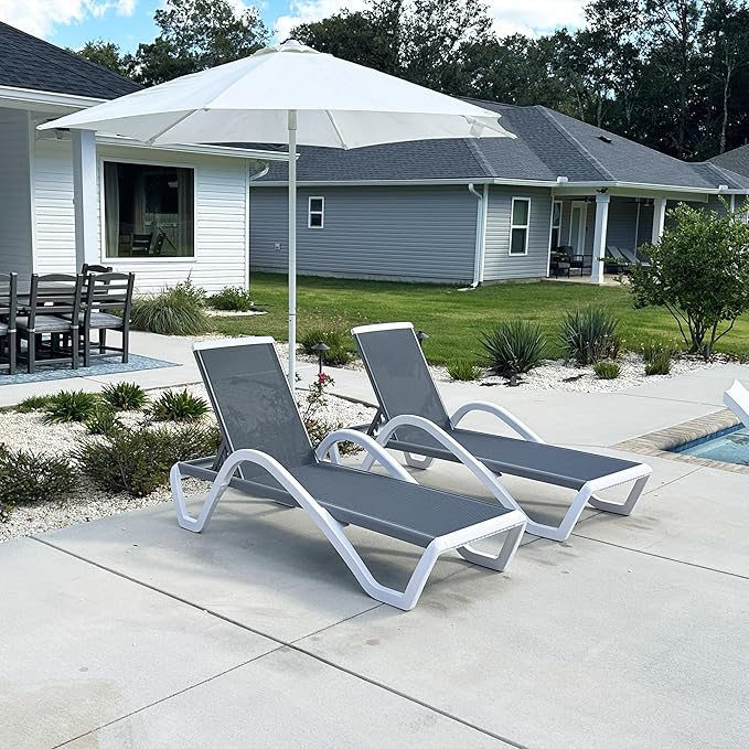 PURPLE LEAF Patio Chaise Lounge Chair Set Outside Aluminum Plastic Stackable Tanning Chairs with Armrests and Side Table for Pool Sunbathing Beach Deck Outdoor Lounger, Gray