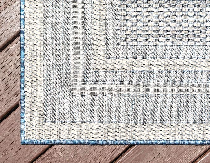 Unique Loom Outdoor Border Collection Area Rug - Soft Border (7' 10" Square, Blue/ Ivory)