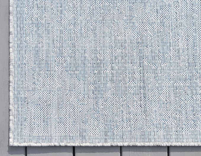Unique Loom Outdoor Traditional Collection Area Rug - Timeworn (10' x 14' 1" Rectangle, Blue/ Gray)