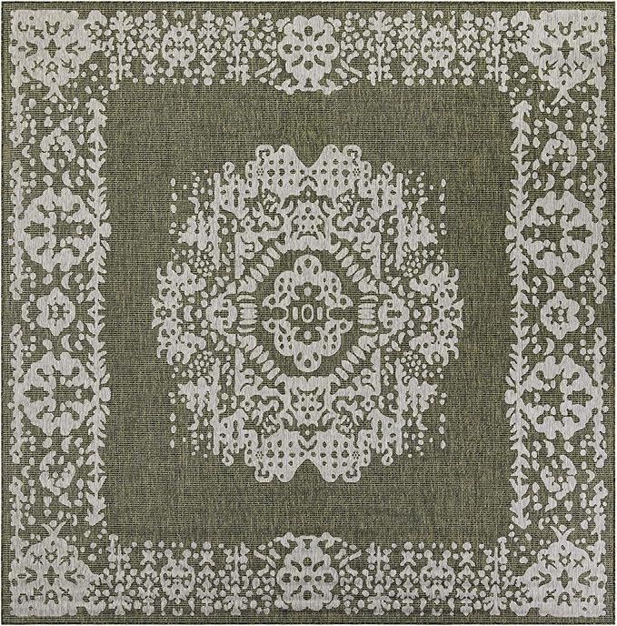 Unique Loom Outdoor Traditional Collection Area Rug - Timeworn (10' Square Green/Ivory)