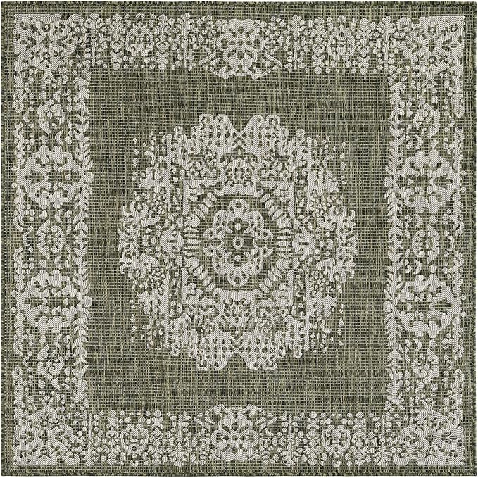 Unique Loom Outdoor Traditional Collection Area Rug - Timeworn (5' 3" Square Green/Ivory)
