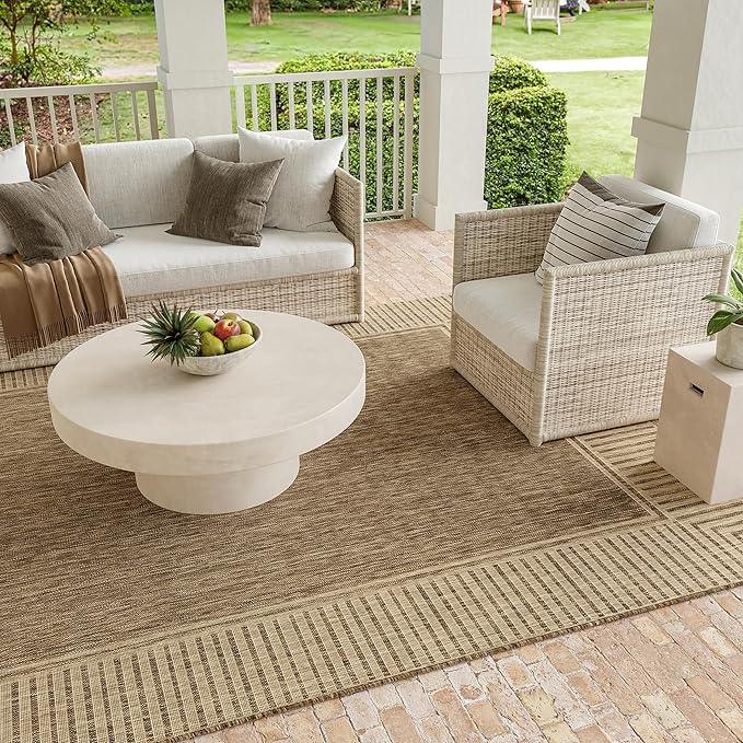 nuLOOM 4' Square Outdoor Area Rug, Casual Design with Striped Border, Stain Resistant, Highly Durable, for Patio, Balcony, Bedroom, Living Room, Dining Room, Bathroom, Light Brown
