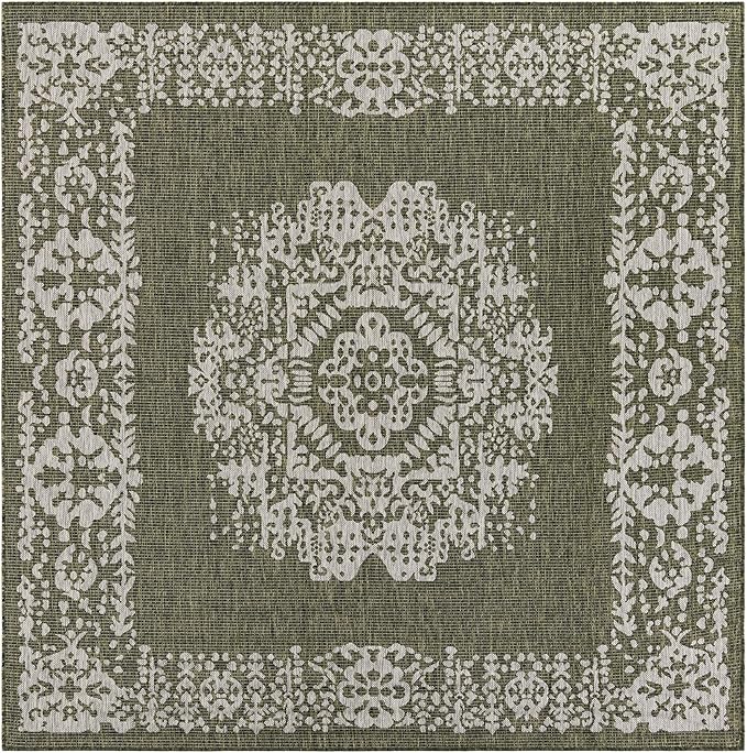 Unique Loom Outdoor Traditional Collection Area Rug - Timeworn (7' 10" Square Green/Ivory)